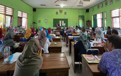 Kegiatan Peer Teaching dalam Rangka Meningkatkan Kualitas Pembelajaran