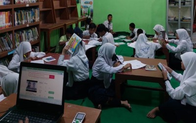 Membudayakan Literasi: Semangat Membaca dan Berkarya di Sekolah